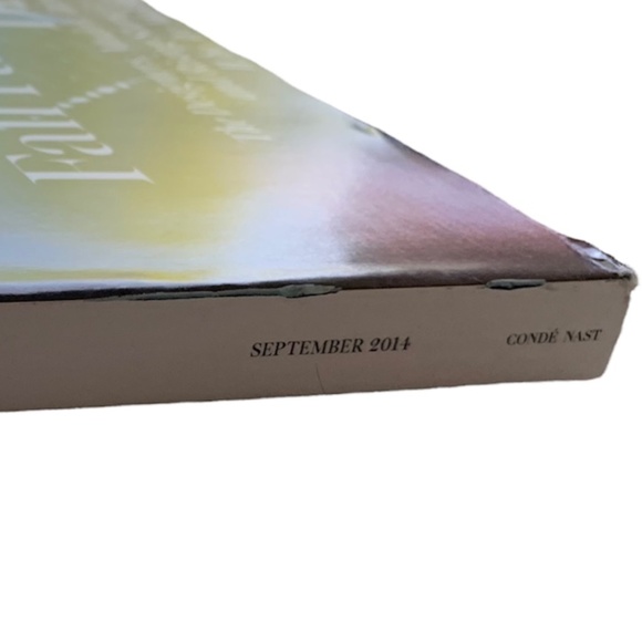 W Magazine Rihanna September 2014 - Picture 6 of 10